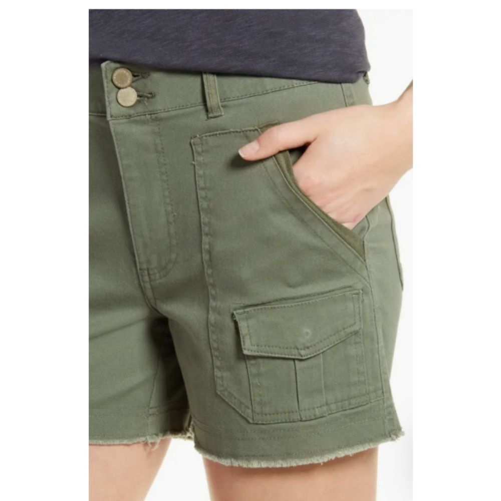 Wit & Wisdom Absolution Frayed High Rise Green Shorts Size 14 NWT - Picture 8 of 8